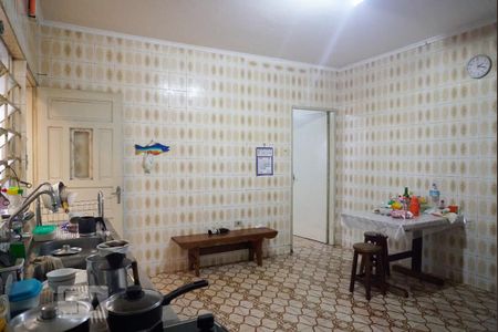 Casa à venda com 192m², 5 quartos e 1 vaga Casa à venda com 192m², 5 quartos e 1 vagaCasa 2 - Cozinha