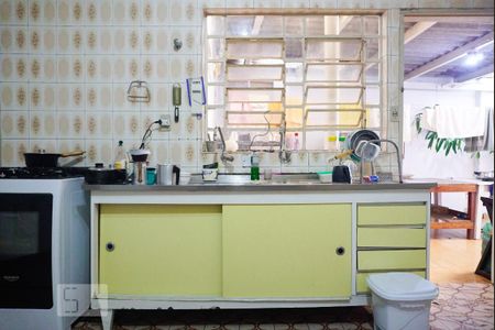 Casa à venda com 192m², 5 quartos e 1 vaga Casa à venda com 192m², 5 quartos e 1 vagaCasa 2 - Cozinha