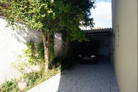 Casa à venda com 192m², 5 quartos e 1 vaga Casa à venda com 192m², 5 quartos e 1 vagaCasa 2 - Garagem