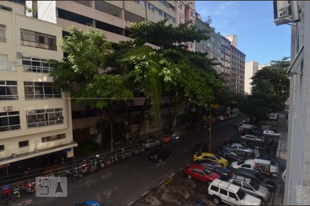 Vista de kitnet/studio à venda com 1 quarto, 30m² em Copacabana, Rio de Janeiro