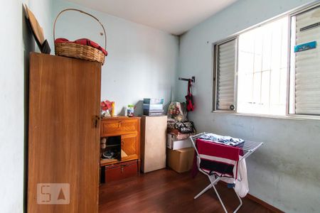 Casa à venda com 250m², 4 quartos e 3 vagas Casa à venda com 250m², 4 quartos e 3 vagasQuarto 4