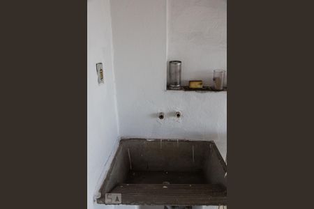 Casa à venda com 200m², 2 quartos e 1 vaga Casa à venda com 200m², 2 quartos e 1 vagaVaranda do Quarto 2