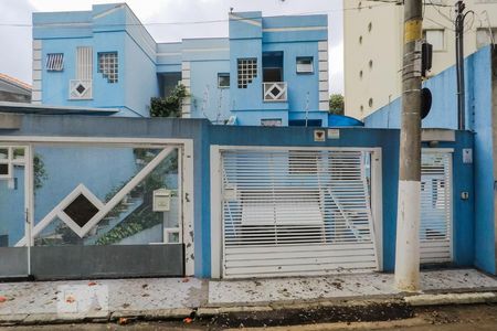 Casa à venda com 179m², 3 quartos e 3 vagasFachada