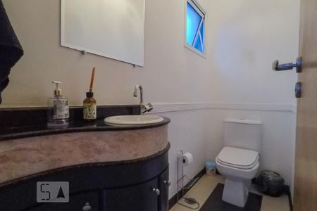 Casa à venda com 179m², 3 quartos e 3 vagasLavabo