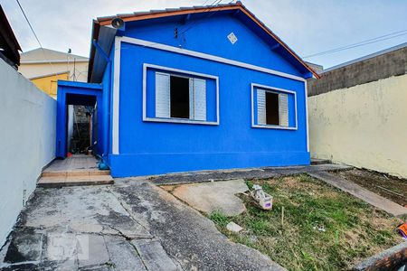 Casa à venda com 40m², 1 quarto e 1 vagaFachada