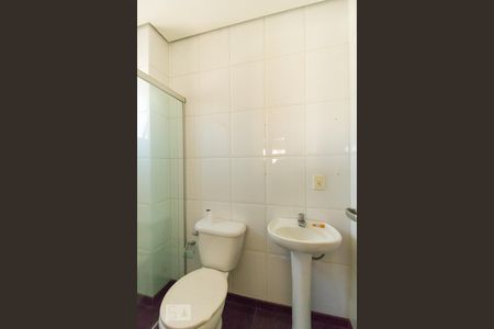 Apartamento à venda com 257m², 4 quartos e 6 vagasBanheiro de Serviço