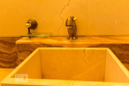 Apartamento à venda com 257m², 4 quartos e 6 vagasLavabo