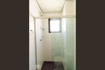 Apartamento à venda com 257m², 4 quartos e 6 vagasBanheiro de Serviço