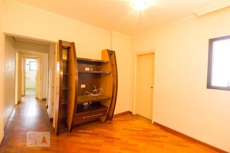 Apartamento à venda com 257m², 4 quartos e 6 vagasSala de TV