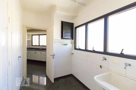 Apartamento à venda com 257m², 4 quartos e 6 vagasÁrea de Serviço