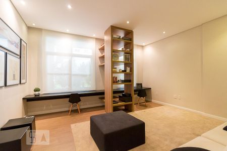 Apartamento à venda com 56m², 2 quartos e 1 vagaSala de leitura