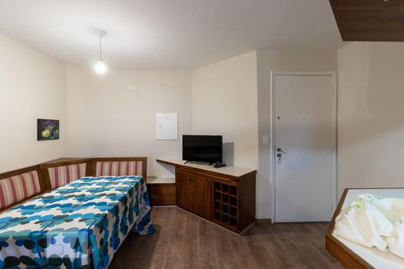 Sala de kitnet/studio para alugar com 1 quarto, 39m² em Moema, São Paulo