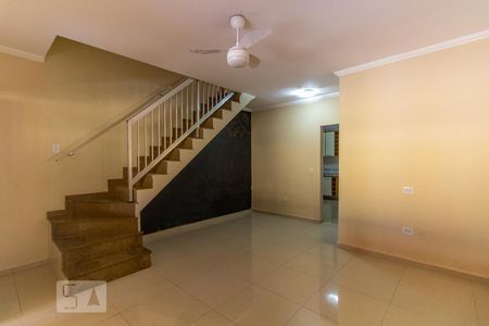 Sala de casa de condomínio à venda com 2 quartos, 115m² em Guaiaúna, São Paulo