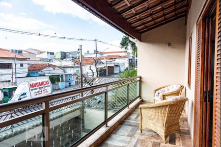 Casa à venda com 400m², 3 quartos e 2 vagas Casa à venda com 400m², 3 quartos e 2 vagasVaranda da suíte 1