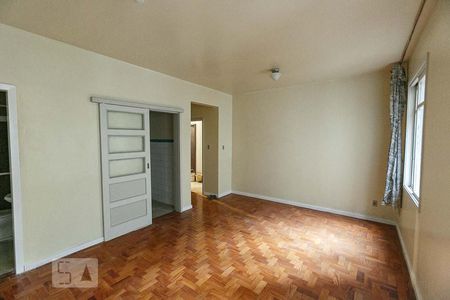 Sala/Quarto de kitnet/studio à venda com 1 quarto, 31m² em Centro Histórico, Porto Alegre