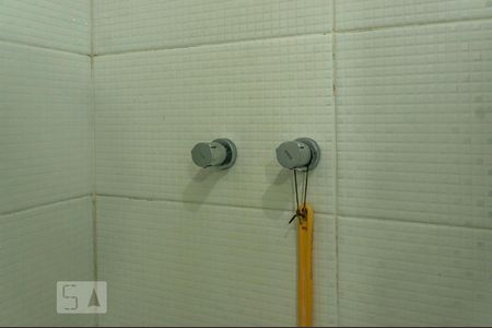 Apartamento à venda com 75m², 2 quartos e 1 vaga Apartamento à venda com 75m², 2 quartos e 1 vagaBanheiro