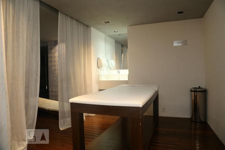 Apartamento à venda com 77m², 2 quartos e 2 vagasSpa