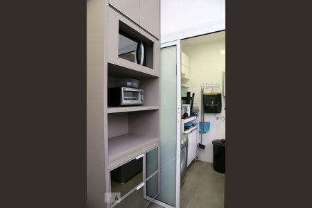 Apartamento à venda com 77m², 2 quartos e 2 vagasCozinha - Armários