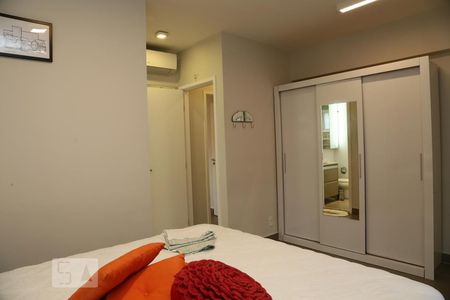 Apartamento à venda com 77m², 2 quartos e 2 vagasSuíte 2