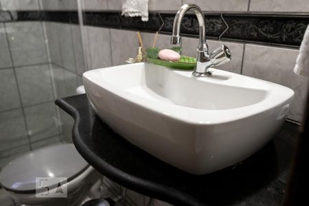 Casa à venda com 298m², 4 quartos e 2 vagasLavabo