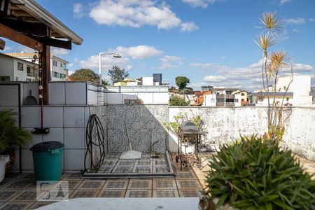 Casa à venda com 298m², 4 quartos e 2 vagasVaranda