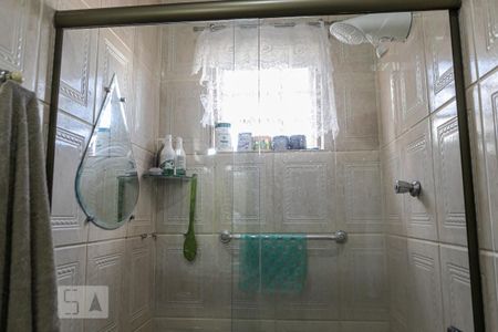 Casa à venda com 298m², 4 quartos e 2 vagasBanheiro