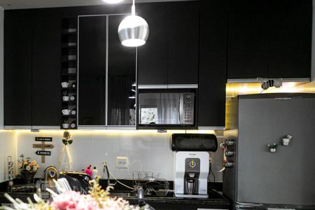 Casa à venda com 298m², 4 quartos e 2 vagasCozinha integrada