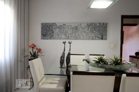 Casa à venda com 298m², 4 quartos e 2 vagasSala de Jantar