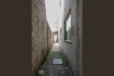 Casa à venda com 298m², 4 quartos e 2 vagasCorredor