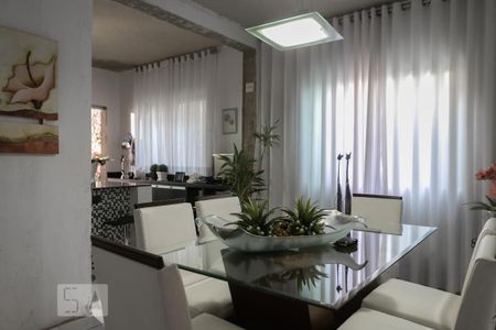 Casa à venda com 298m², 4 quartos e 2 vagasSala de Jantar