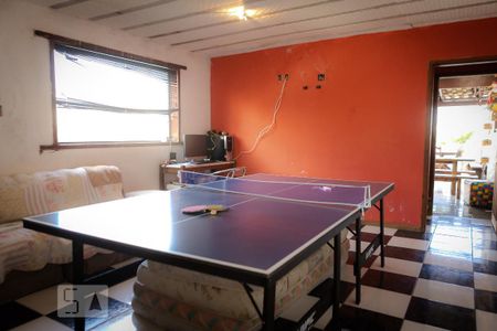 Casa à venda com 298m², 4 quartos e 2 vagasSala de Jogos