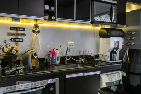 Casa à venda com 298m², 4 quartos e 2 vagasCozinha integrada