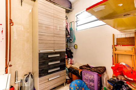 Casa à venda com 130m², 4 quartos e 2 vagas Casa à venda com 130m², 4 quartos e 2 vagasQuarto de Serviço