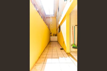 Casa à venda com 130m², 4 quartos e 2 vagas Casa à venda com 130m², 4 quartos e 2 vagasQuintal