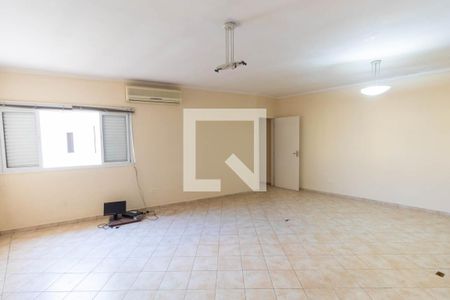 Casa à venda com 364m², 4 quartos e 4 vagas Casa à venda com 364m², 4 quartos e 4 vagasSuíte 1