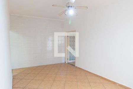 Casa à venda com 364m², 4 quartos e 4 vagas Casa à venda com 364m², 4 quartos e 4 vagasEdícula - Sala