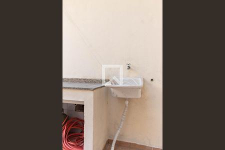 Casa à venda com 364m², 4 quartos e 4 vagas Casa à venda com 364m², 4 quartos e 4 vagasQuintal