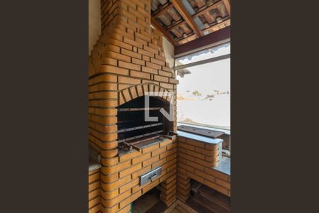 Casa à venda com 364m², 4 quartos e 4 vagas Casa à venda com 364m², 4 quartos e 4 vagasChurrasqueira