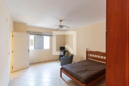 Casa à venda com 364m², 4 quartos e 4 vagas Casa à venda com 364m², 4 quartos e 4 vagasSuíte 3