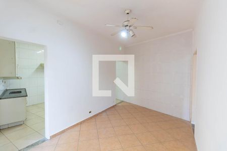 Casa à venda com 364m², 4 quartos e 4 vagas Casa à venda com 364m², 4 quartos e 4 vagasEdícula - Sala