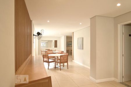 Apartamento à venda com 65m², 2 quartos e 1 vagaSalão de festas adulto