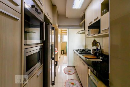 Apartamento à venda com 108m², 4 quartos e 2 vagasCozinha