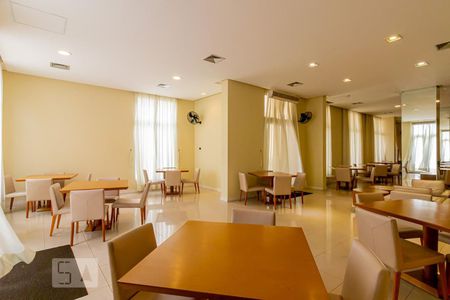 Apartamento à venda com 108m², 4 quartos e 2 vagasÁrea comum - Salão de festas