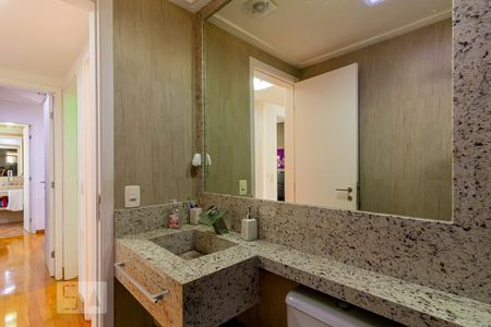 Apartamento à venda com 108m², 4 quartos e 2 vagasBanheiro 