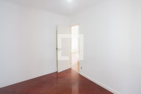 Quarto 1 de apartamento para alugar com 2 quartos, 65m² em Jardim das Acácias, São Paulo