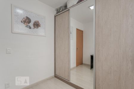 Quarto 2 de apartamento à venda com 2 quartos, 44m² em Protásio Alves, Porto Alegre