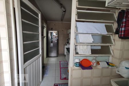 Apartamento à venda com 104m², 2 quartos e 1 vagaCozinha e Área de Serviço