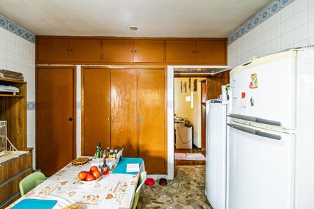 Casa à venda com 140m², 3 quartos e 4 vagas Casa à venda com 140m², 3 quartos e 4 vagasCozinha