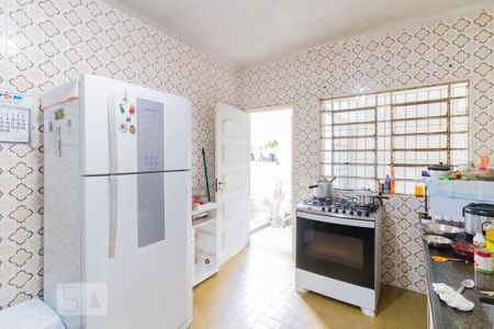 Casa à venda com 180m², 3 quartos e 3 vagas Casa à venda com 180m², 3 quartos e 3 vagasCozinha
