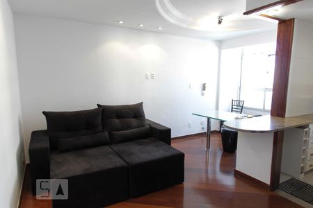 Apartamento à venda com 55m², 1 quarto e 1 vagaSala